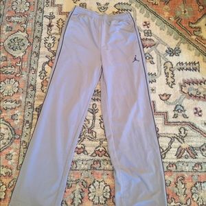 Boys L Jordan warm up pants